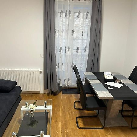 Paky Appartements 00322 Bruck an der Leitha Εξωτερικό φωτογραφία
