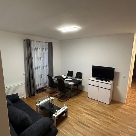 Paky Appartements 00322 Bruck an der Leitha Εξωτερικό φωτογραφία