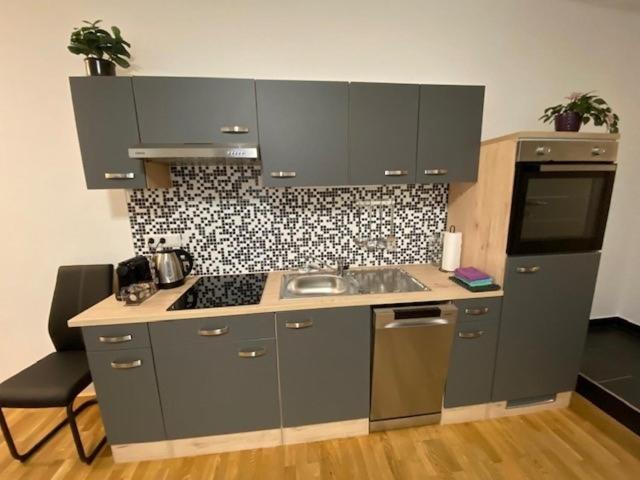 Paky Appartements 00322 Bruck an der Leitha Εξωτερικό φωτογραφία